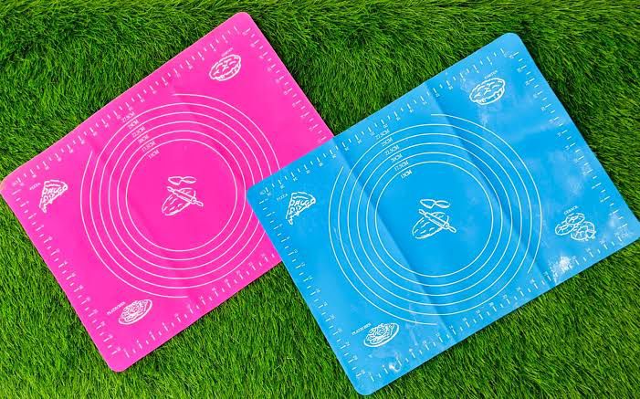 Professional Silicone Roti & Pastry Mat – Non-Stick Kitchen Baking Accessory